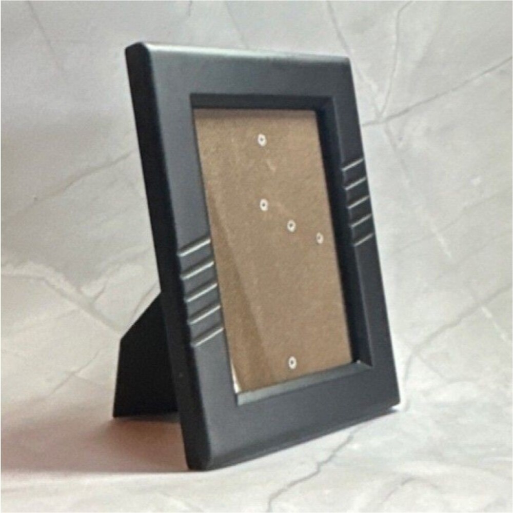 Black Plastic 6x8 Modern Matte Rectangle Photo Frame Freestanding Hanging